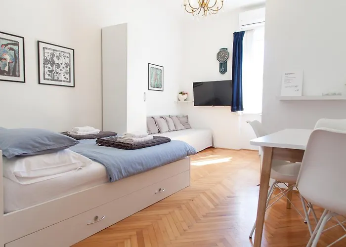 Milla Rooms