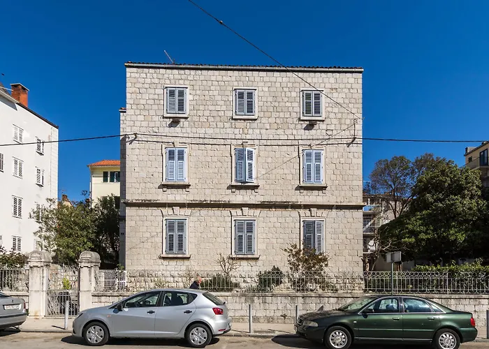 Pietra Rossa